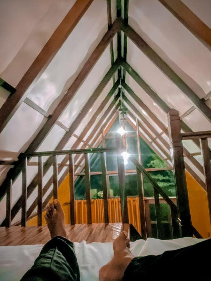 Rainforest Cabin Деніяя Екстер'єр фото