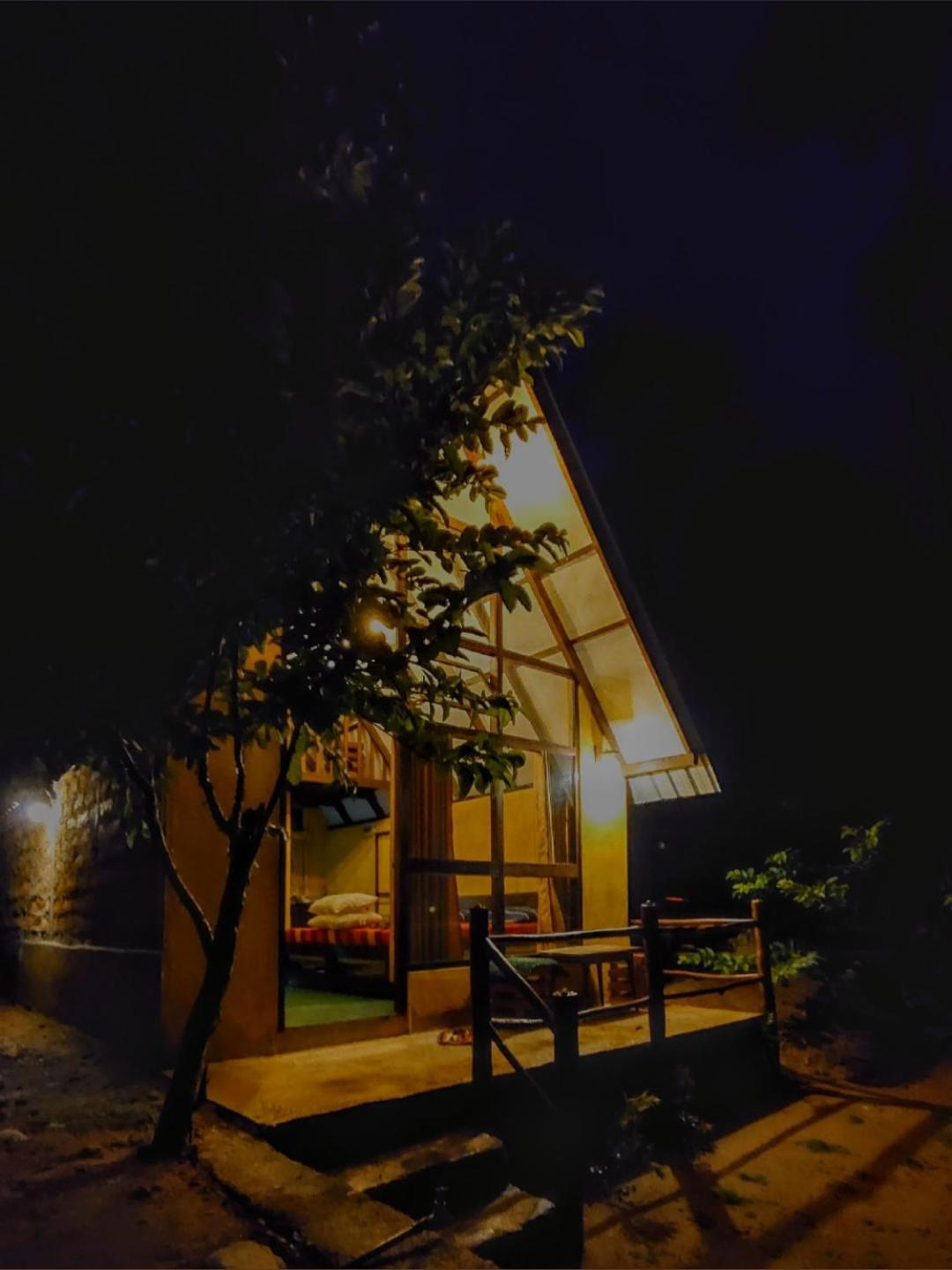 Rainforest Cabin Деніяя Екстер'єр фото